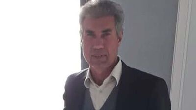 Yem karma makinesine düştü