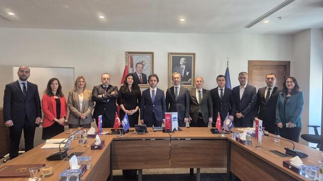 Özbekistan heyetinden SEDDK ziyareti