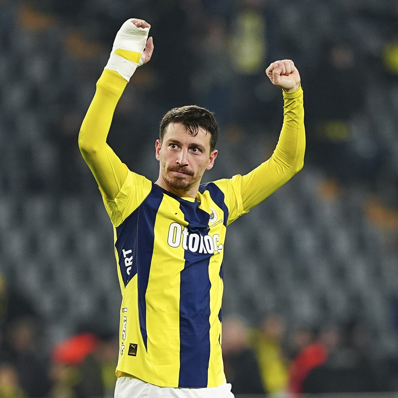 F.Bahçe'den sakatlık açıklaması: Mert Hakan