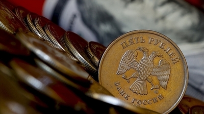 Rusya artan bütçe açığı için rezervleri kullanacak