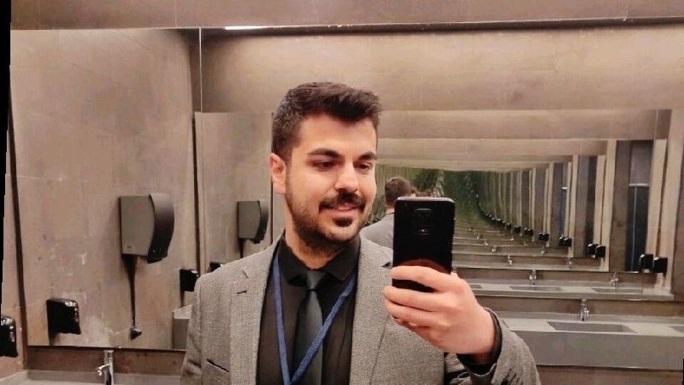 Avukatı ayaklarından vurdular