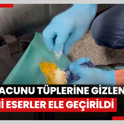 Valizde diş macunu tüplerine gizlenmiş tarihi eserler ele geçirildi