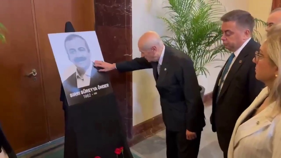 Sırrı Süreyya Önder için anma töreni