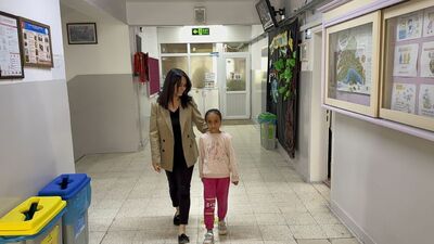 Boğazına şeker kaçan öğrencisini kurtaran öğretmen, ilk yardım eğitimine dikkati çekti