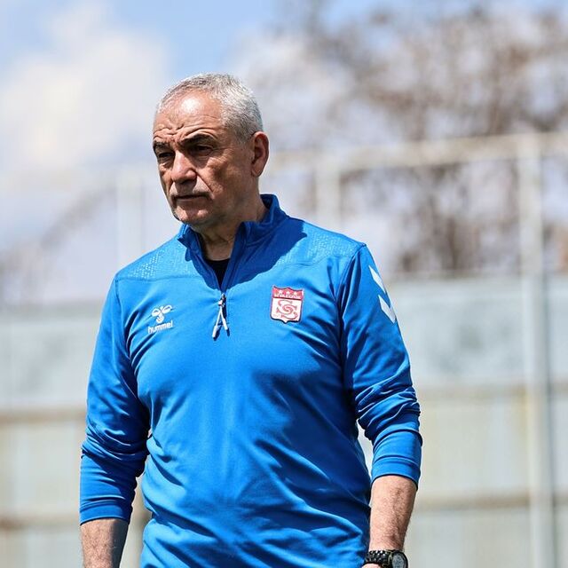 Rıza Çalımbay’dan taraftara çağrı!