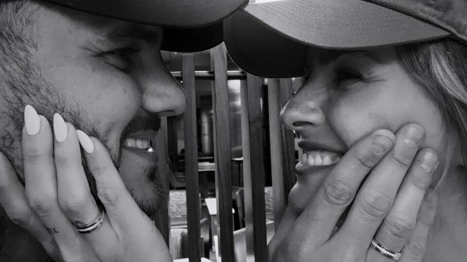 Boşandıktan 48 gün sonra nişanlandı