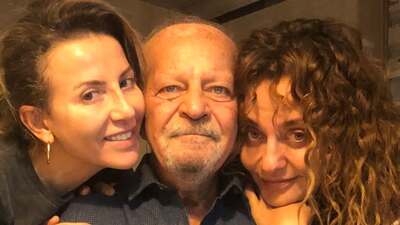 Babasına veda paylaşımı yaptı