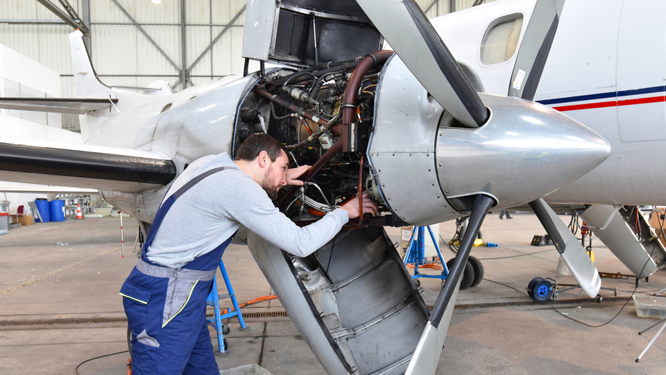 Uçak mühendisliği bölümü nedir?