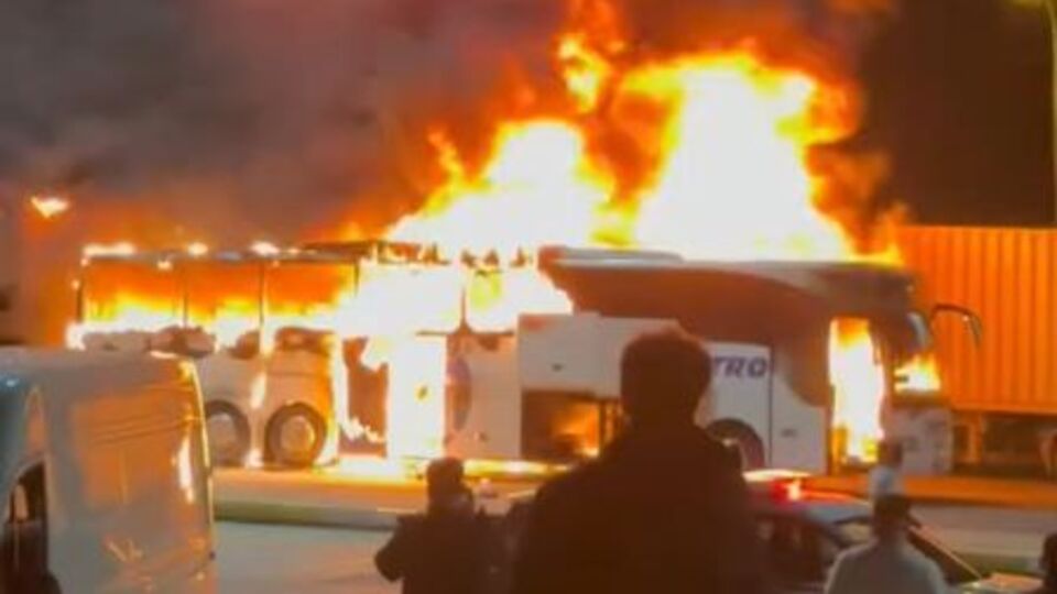 Mola yerinde alev topuna döndü