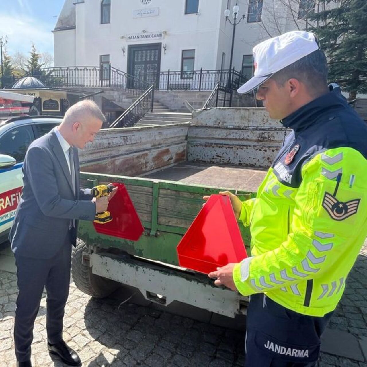 "Reflektör Tak, Görünür Ol" etkinliği