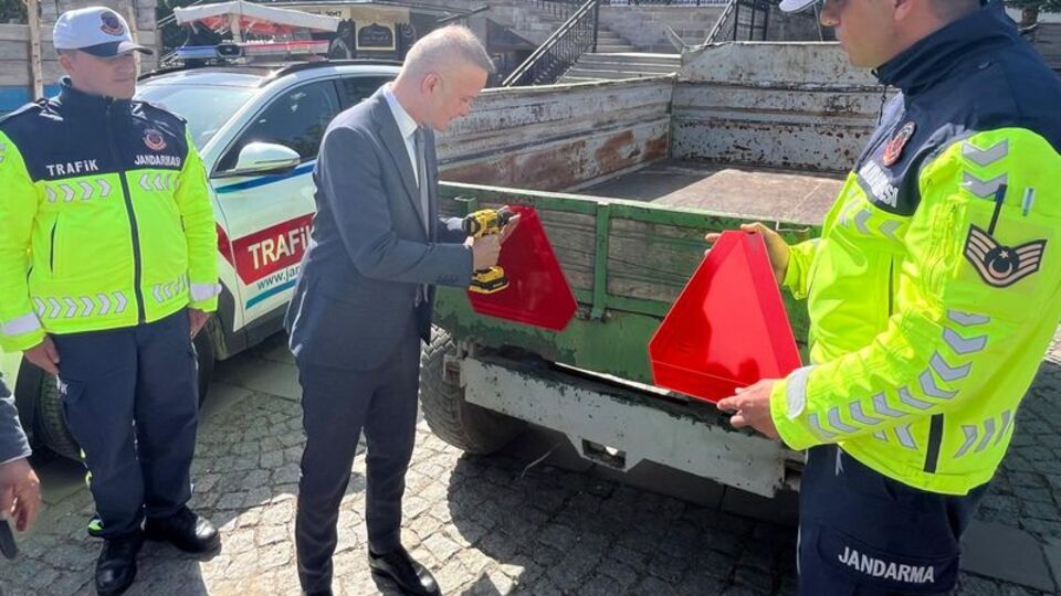 "Reflektör Tak, Görünür Ol" etkinliği