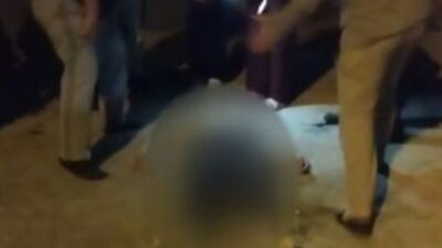 Eski nişanlısının elinde bıçak gören kadın, balkondan atladı