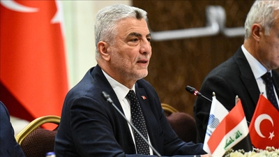 "Ticaret hacminde 30 milyar dolara ulaşmak için kararlıyız"
