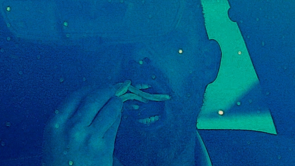 Otomobilde fast food saati