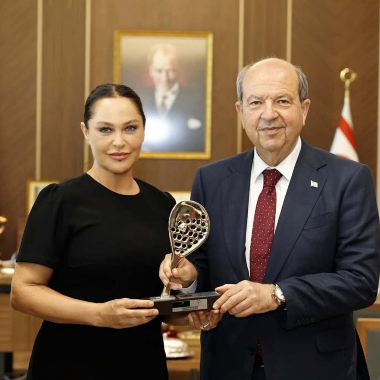 KKTC Cumhurbaşkanı ile bir araya geldi