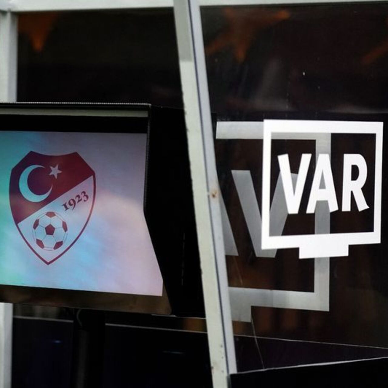 Trabzon-G.Saray maçına Hollandalı VAR!