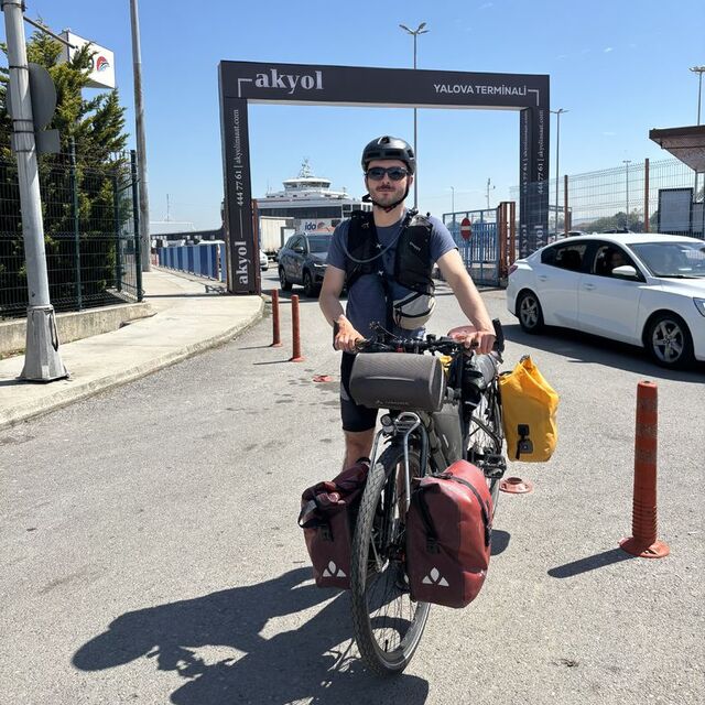Bisiklet tutkunu Fransız'ın, 8'inci durağı Yalova