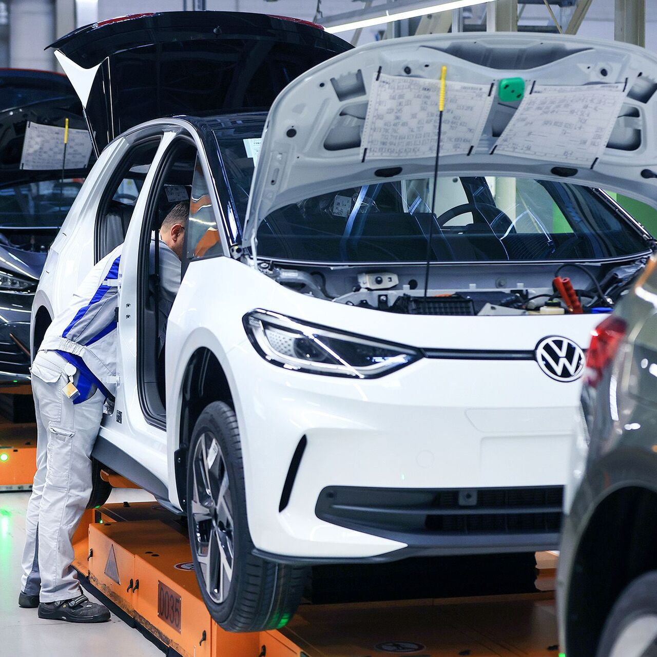 Alman otomobil üreticilerini 'Çin' çarptı