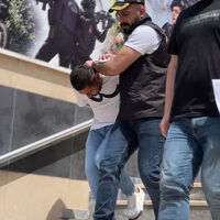 'Damadınım' diyerek yaşlı kadını dolandırdı