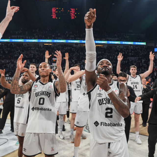 Beşiktaş Fibabanka, Fenerbahçe Beko'yu yendi!