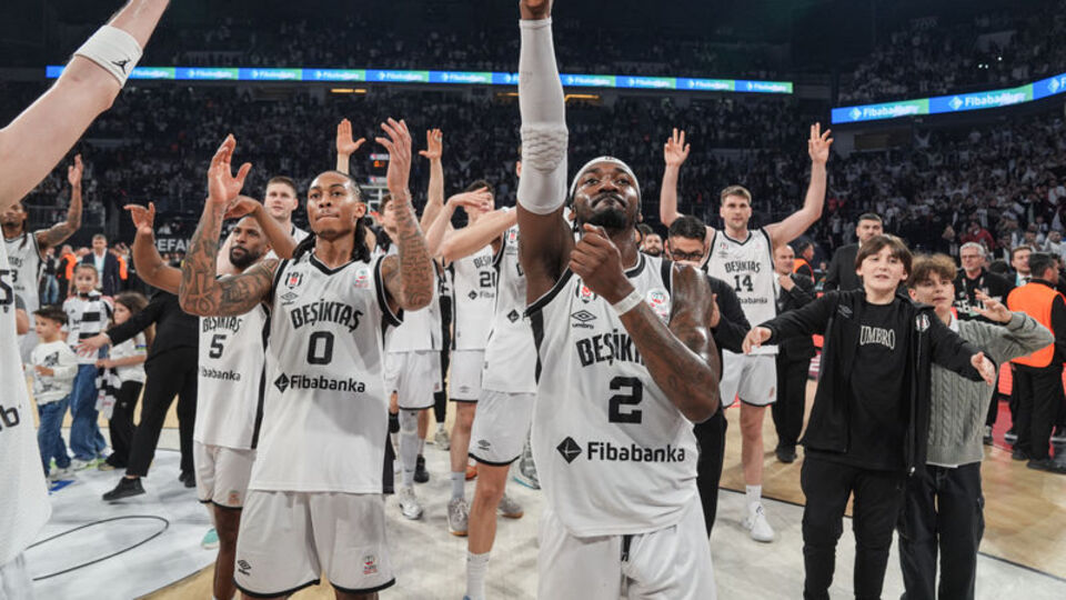Beşiktaş Fibabanka, Fenerbahçe Beko'yu yendi!