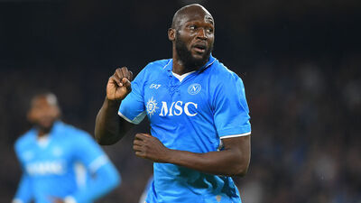 Napoli'ye son dakikalarda şok!