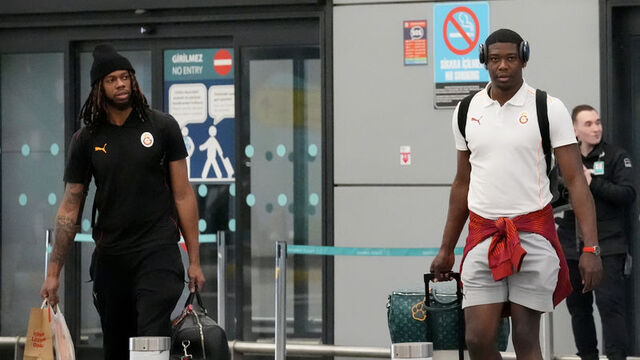 Şampiyonlar Ligi ikincisi G.Saray yurda döndü