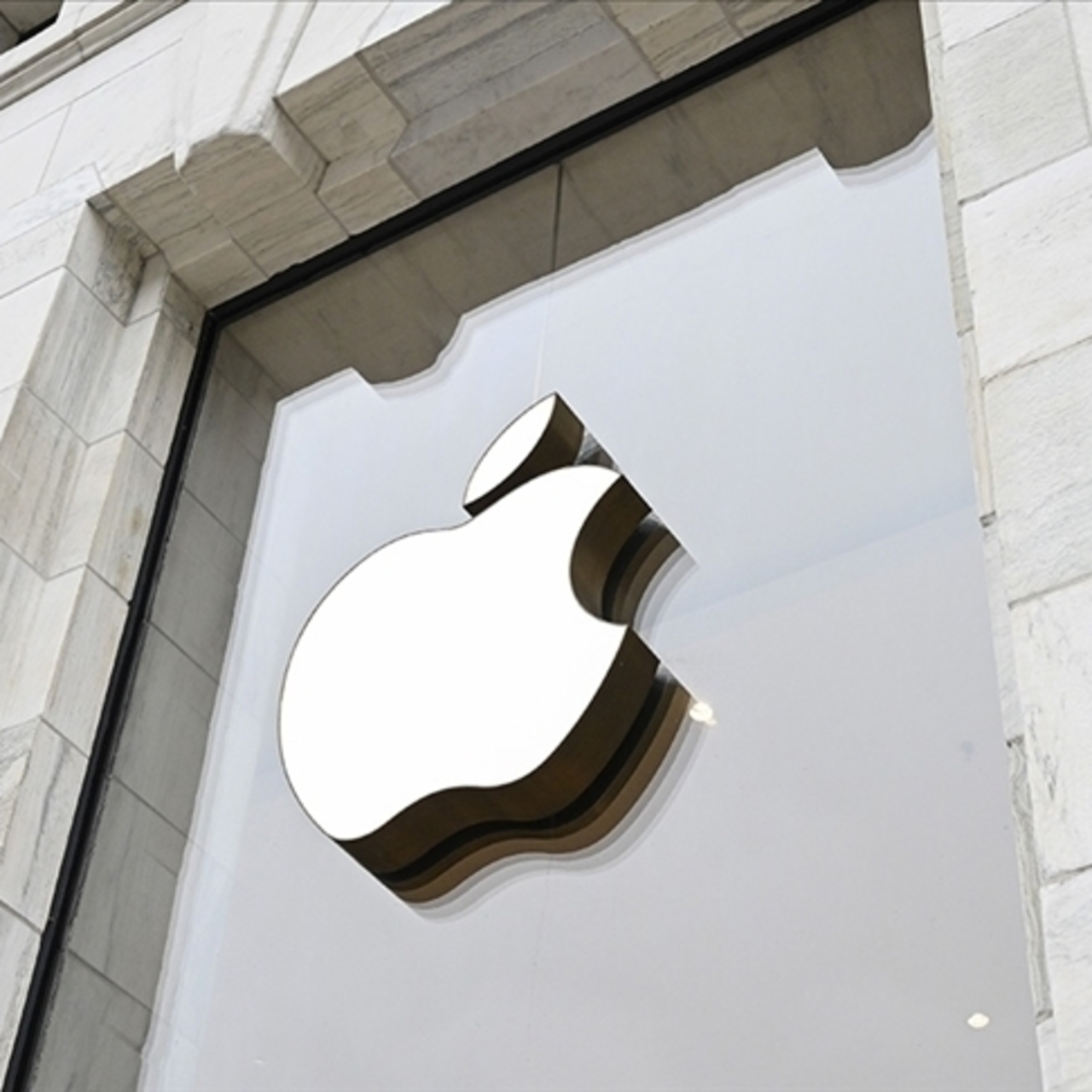 Apple'a zam geliyor!
