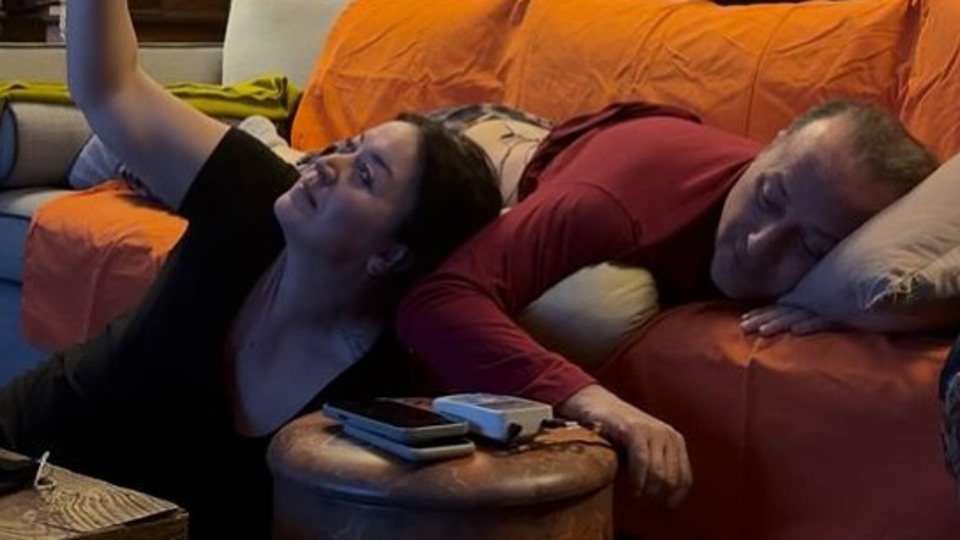 "Belinde kablolarla 52'ye adım attı"