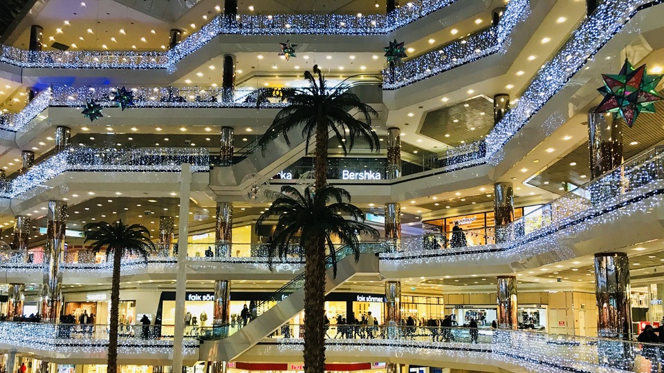 Markalardan AVM'lere cevap