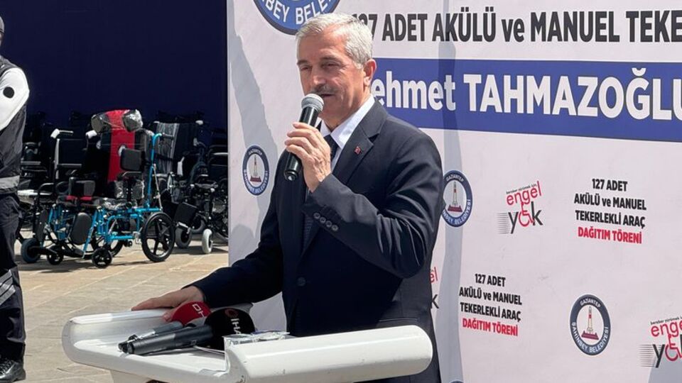 Şahinbey'den 127 tekerlekli sandalye hediyesi
