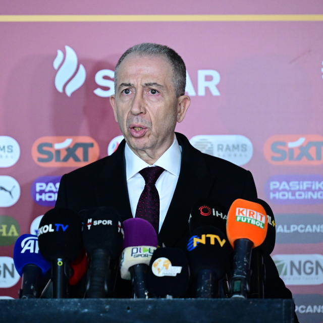 Metin Öztürk'ten hakem tepkisi!
