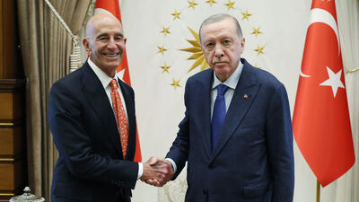 3 ülkenin büyükelçisini kabul etti