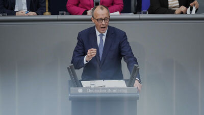 Merz'den Alman ordusunu en güçlü ordu yapma hedefi