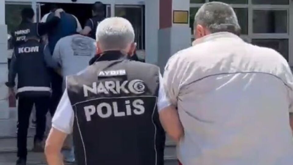 Baba ve 3 oğlu aynı suçtan tutuklandı