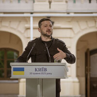 Zelenskiy: Rusya'yı kimin temsil edeceğini görmeyi bekliyorum