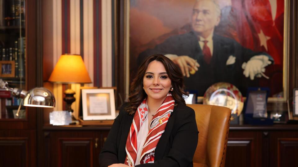 GYİAD'da bayrak değişimi