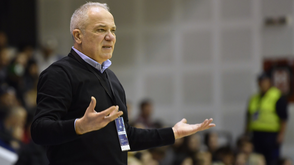 Ekrem Memnun ameliyat edildi