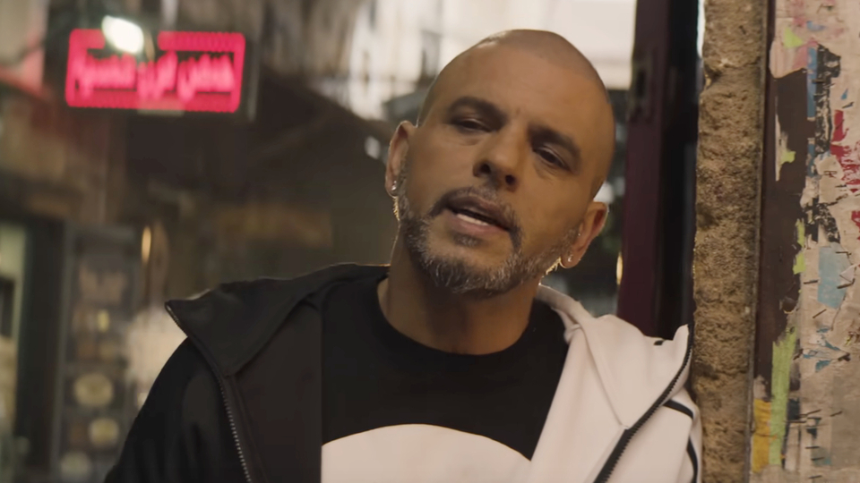 Fransa'da, İsrailli şarkıcıya tepki