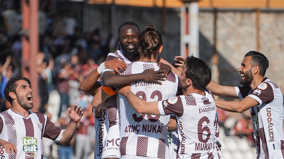 Süper Lig için ilk yarı finalist Bandırmaspor!