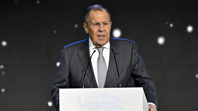 Lavrov: Zelenskiy acınası bir insan