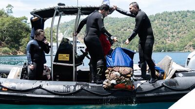 Fethiye'de deniz dibi temizliği yapıldı