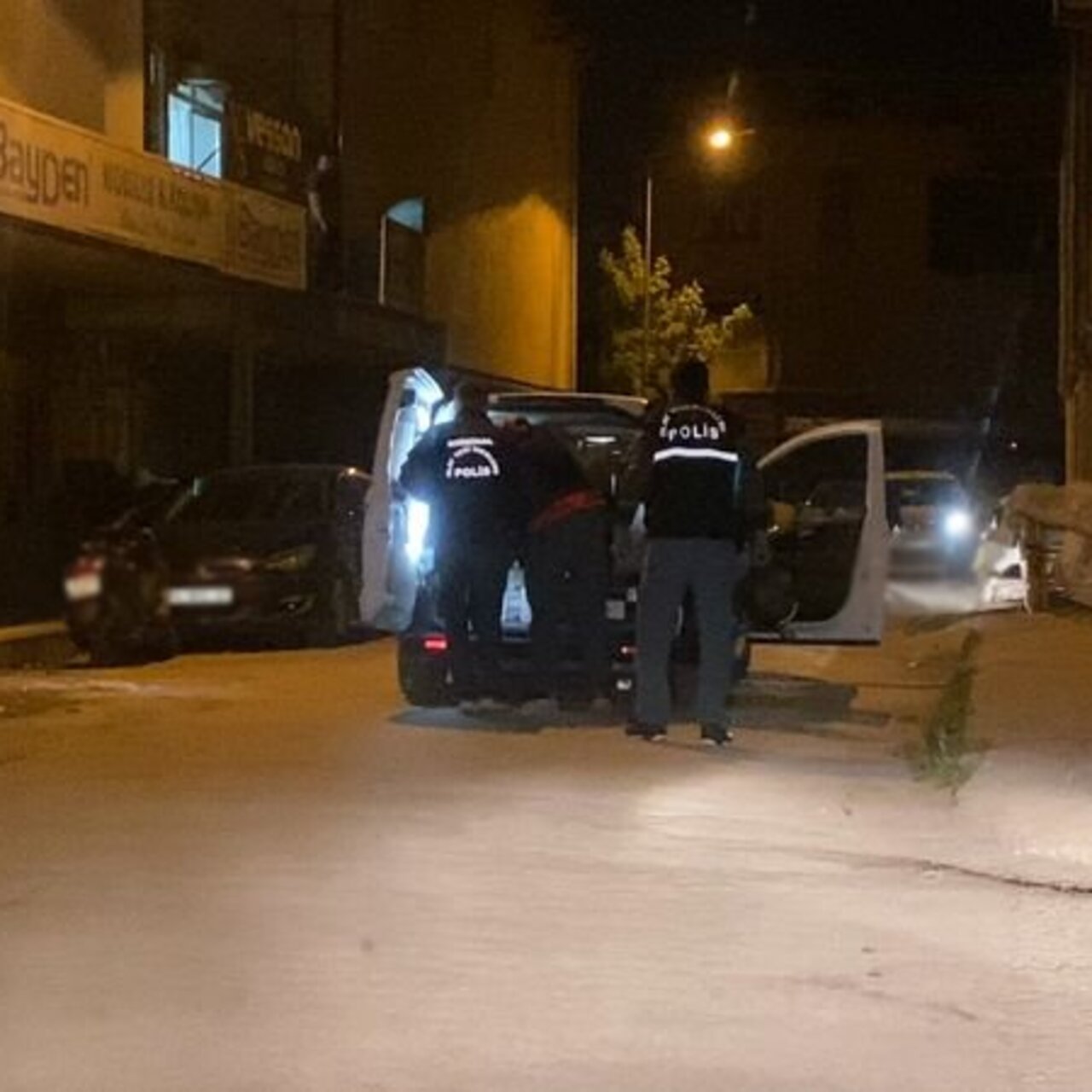 İnegöl'de alacak verecek kavgası: 2 yaralı