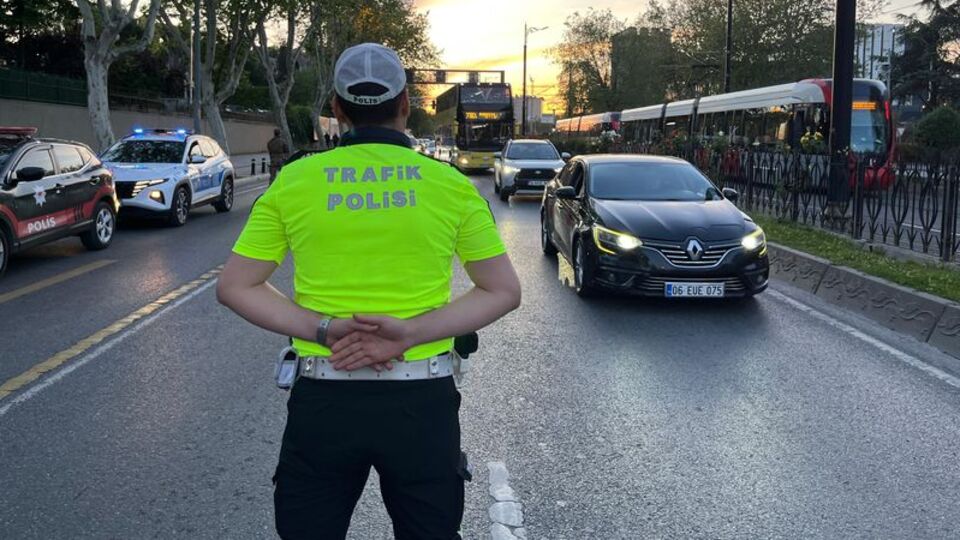 "Huzur İstanbul" denetimlerinde 1039 gözaltı