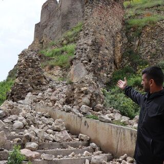 Oltu Kalesi için restorasyon talebi