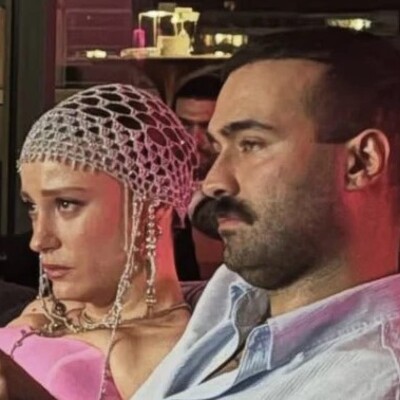 Serenay ve Mert'ten yeni fotoğraf