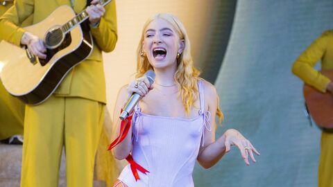 Şarkıcı Lorde'a seks kaseti tepkisi