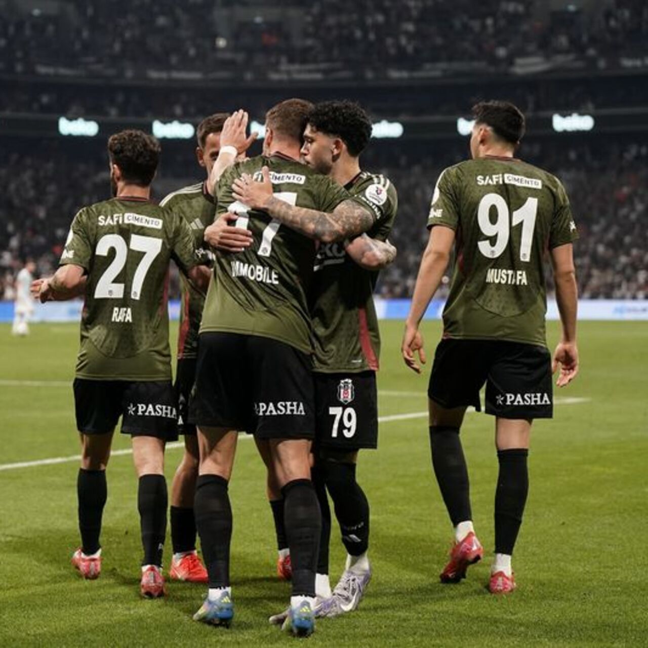 Beşiktaş'ın Alanyaspor kadrosunda 3 eksik!