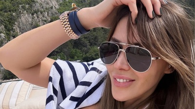 Tekne pozlarını paylaştı