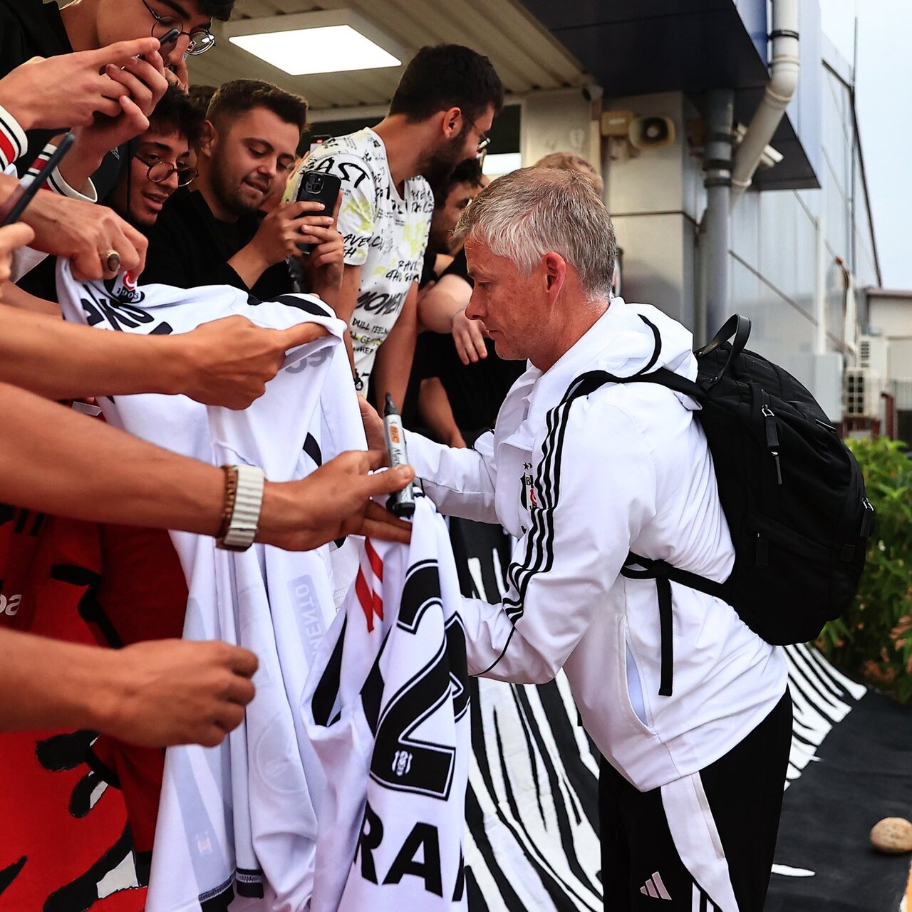 Beşiktaş kafilesi Alanya'ya geldi!